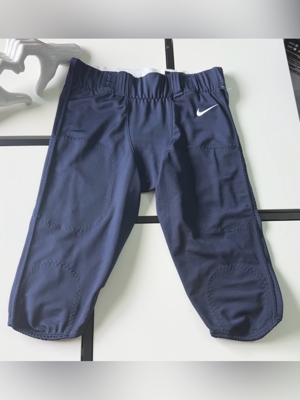 🏷️ Nike Men's Vapor Football Pants Navy Blue Size L NWT